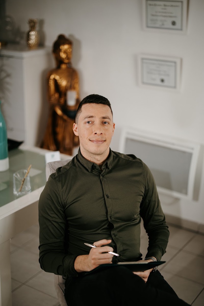 Erick Vincheneux, Hypnose à Aix-en-Provence