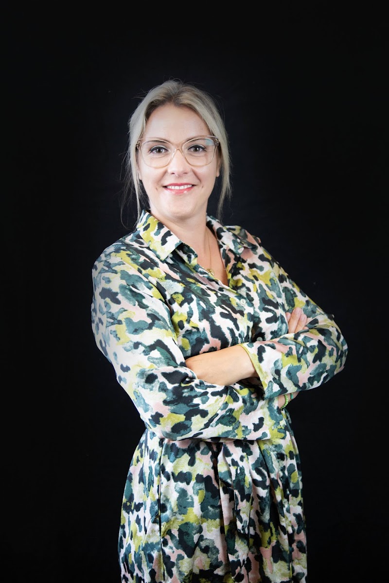 Loriane Roger-Genevois, Diététicienne-Nutritionniste Réflexologue